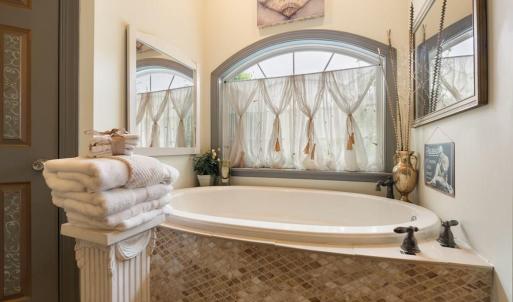 Photo #27 of 574 Old Kings Road, Drakes Branch, VA 105.3 acres