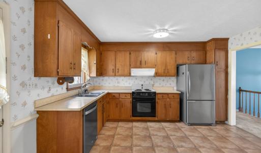 Photo #10 of 163 Baldwin Circle, Lynchburg, VA 0.5 acres