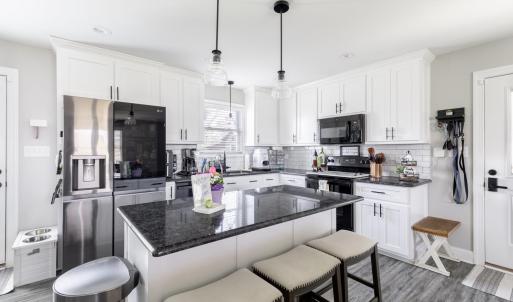 Photo #9 of 165 Robertson Ln, Danville, VA 1.0 acres