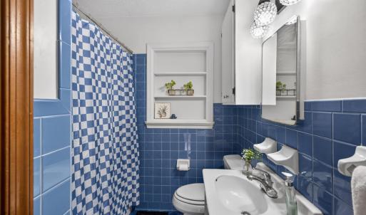 Photo #5 of 2412 Lynch Mill Road, Altavista, VA 1.2 acres