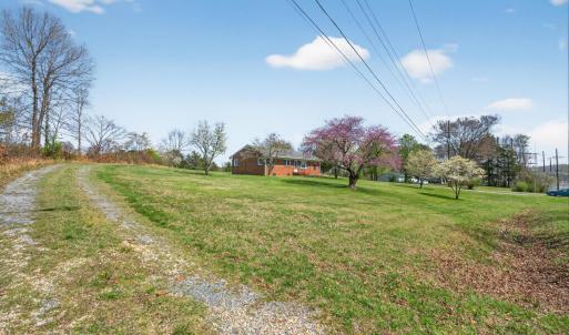 Photo #35 of 2412 Lynch Mill Road, Altavista, VA 1.2 acres