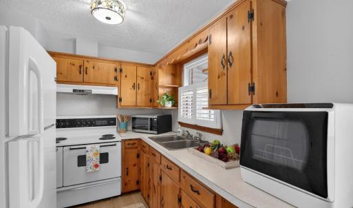 Photo #3 of 2412 Lynch Mill Road, Altavista, VA 1.2 acres