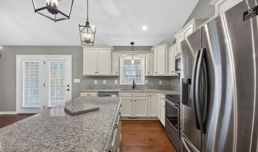 Photo #11 of 1722 Country Club Road, Appomattox, VA 0.9 acres