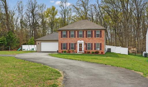 Photo #5 of 1045 Woods End Lane, Forest, VA 0.5 acres