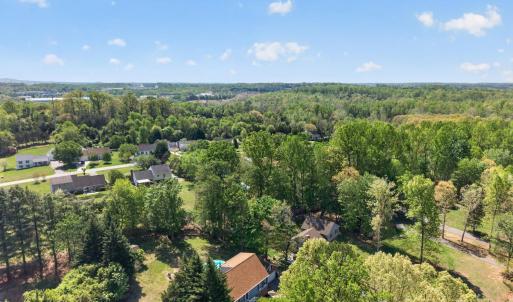 Photo #9 of 1002 Oxford Point Road, Lynchburg, VA 0.5 acres