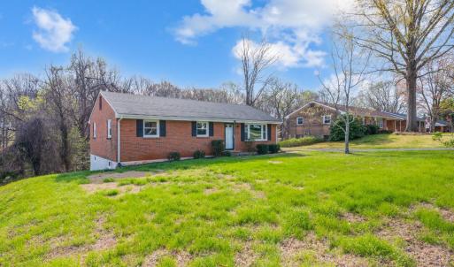 Photo #32 of 1027 Woodhaven Drive, Bedford, VA 0.5 acres