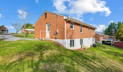 Photo #30 of 1027 Woodhaven Drive, Bedford, VA 0.5 acres