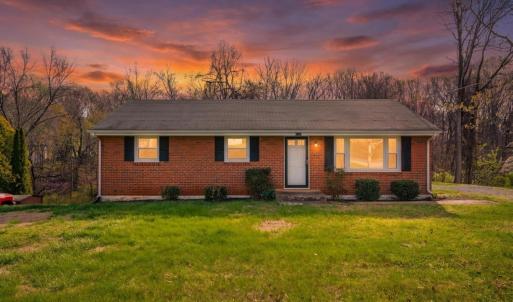 Photo #37 of 1027 Woodhaven Drive, Bedford, VA 0.5 acres