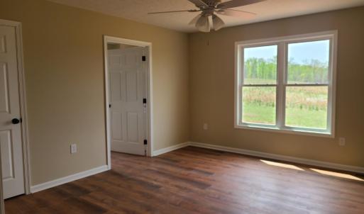 Photo #7 of 1871 Horseshoe Road, Appomattox, VA 1.4 acres