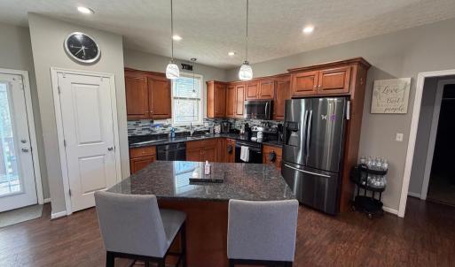 Photo #5 of 271 Pleasant Ridge Drive, Madison Heights, VA 0.9 acres