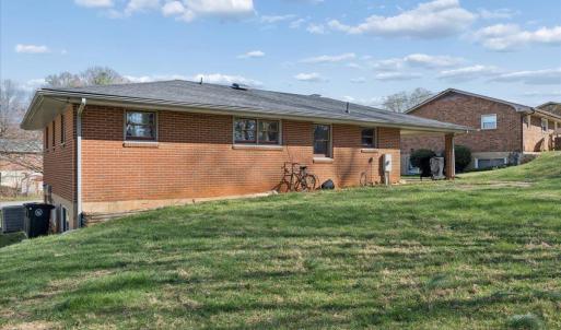 Photo #38 of 6030 Edgewood Avenue, Lynchburg, VA 0.3 acres