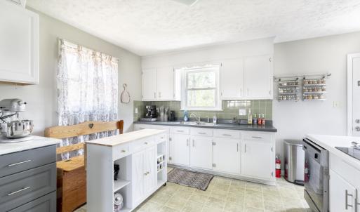 Photo #11 of 7135 Suncrest Drive, Lynchburg, VA 0.4 acres