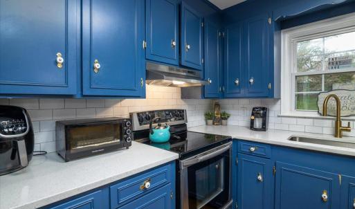 Photo #12 of 205 Robin Drive, Lynchburg, VA 0.5 acres