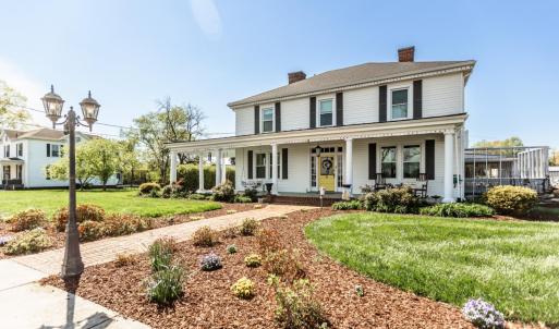 Photo #4 of 151 Burke Street, Appomattox, VA 0.8 acres