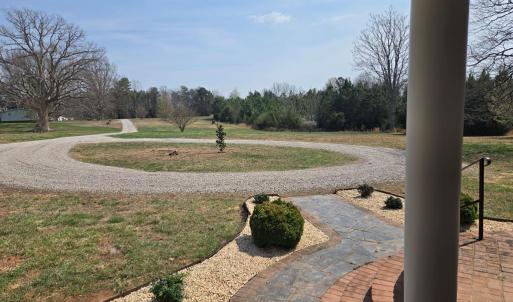 Photo #16 of 375 Schoolhouse Road, Farmville, VA 3.0 acres