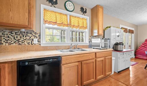 Photo #18 of 7810 Blue Ridge Dr, Hurt, VA 14.0 acres