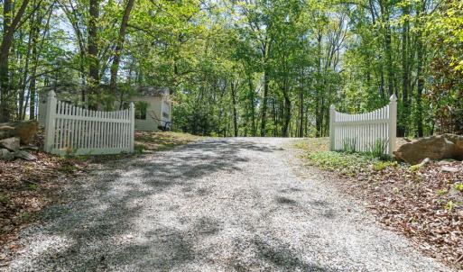 Photo #3 of 298 Braxton Ridge Rd, Amherst, VA 47.3 acres