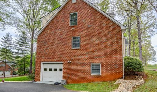 Photo #7 of 717 Lake Vista Drive, Forest, VA 0.6 acres