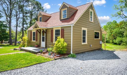 Photo #2 of 1039 Combs Cove Drive, Forest, VA 1.4 acres