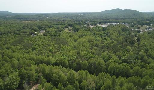 Photo #2 of 296 Tommie Wood Ln, Lynchburg, VA 4.0 acres