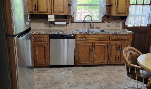 Photo #5 of 440 Kirkley Circle, Lynchburg, VA 0.5 acres