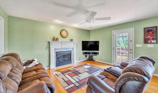 Photo #8 of 1048 Brigade Place, Forest, VA 0.8 acres