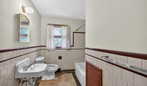 Photo #15 of 2134 Woodcrest Drive, Lynchburg, VA 0.9 acres