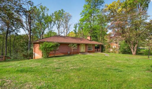 Photo #21 of 2134 Woodcrest Drive, Lynchburg, VA 0.9 acres