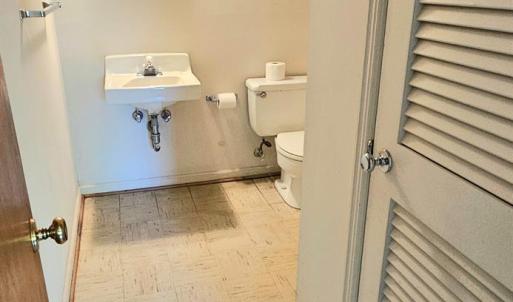 Photo #34 of 5909 Rhonda Road, Lynchburg, VA 0.6 acres