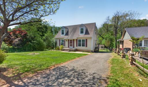 Photo #3 of 6308 Pawnee Drive, Lynchburg, VA 0.4 acres