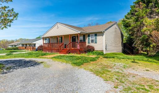 Photo #36 of 2305 Smith Mountain Lake Parkway, Huddleston, VA 1.0 acres