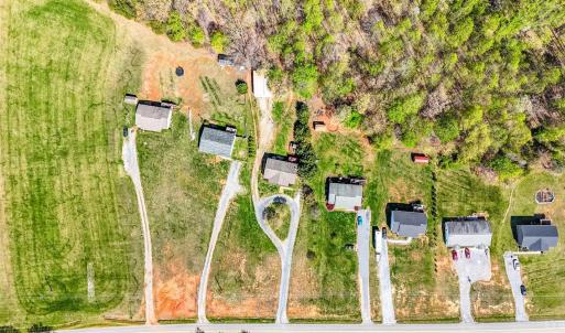 Photo #28 of 2305 Smith Mountain Lake Parkway, Huddleston, VA 1.0 acres