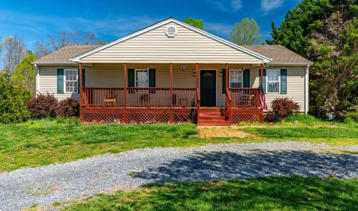 Photo #1 of 2305 Smith Mountain Lake Parkway, Huddleston, VA 1.0 acres