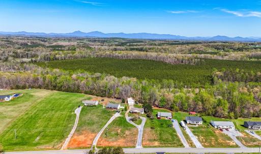 Photo #32 of 2305 Smith Mountain Lake Parkway, Huddleston, VA 1.0 acres