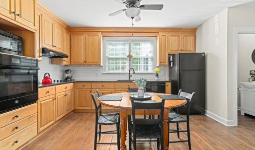 Photo #12 of 1509 Savoy Pl, Lynchburg, VA 0.7 acres