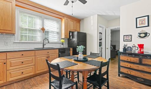 Photo #10 of 1509 Savoy Pl, Lynchburg, VA 0.7 acres