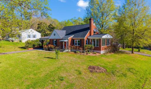 Photo #5 of 941 Lake Drive, Bedford, VA 0.6 acres