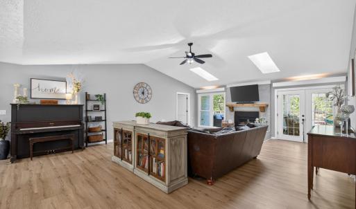 Photo #21 of 1161 Deer Creek Drive, Bedford, VA 6.0 acres