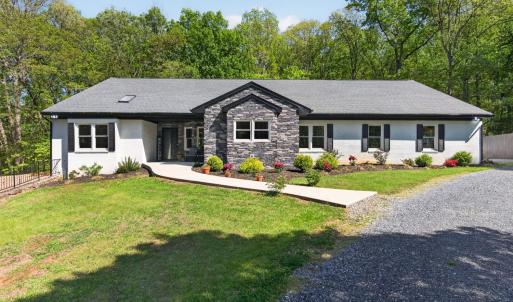 Photo #2 of 1161 Deer Creek Drive, Bedford, VA 6.0 acres