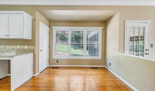 Photo #27 of 7706 Hollins Court Circle, Roanoke, VA 0.4 acres