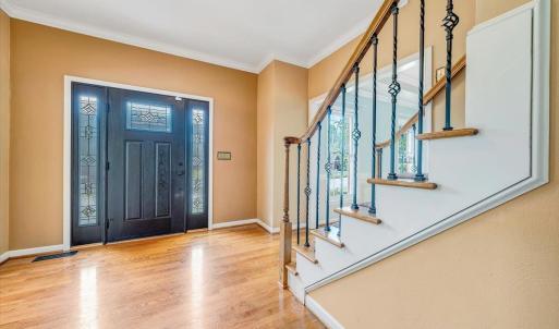 Photo #7 of 7706 Hollins Court Circle, Roanoke, VA 0.4 acres