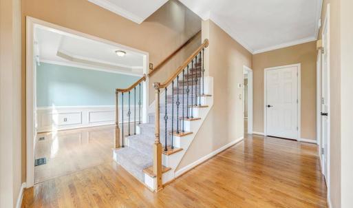 Photo #4 of 7706 Hollins Court Circle, Roanoke, VA 0.4 acres
