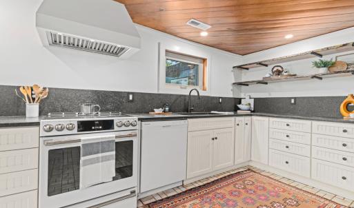 Photo #33 of 2206 Timberlake Drive, Lynchburg, VA 0.5 acres