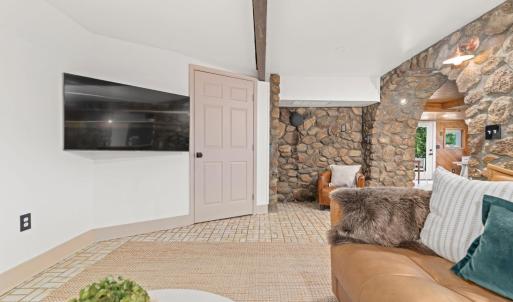 Photo #41 of 2206 Timberlake Drive, Lynchburg, VA 0.5 acres