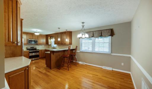 Photo #11 of 195 Wellington Drive, Lynchburg, VA 0.5 acres