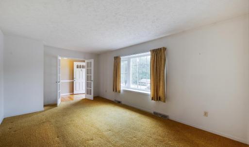 Photo #6 of 195 Wellington Drive, Lynchburg, VA 0.5 acres