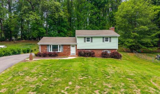 Photo #1 of 195 Wellington Drive, Lynchburg, VA 0.5 acres