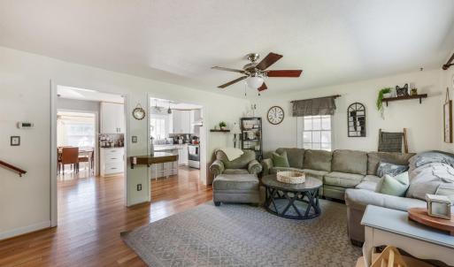 Photo #6 of 220 Maple Hills Drive, Lynchburg, VA 0.4 acres