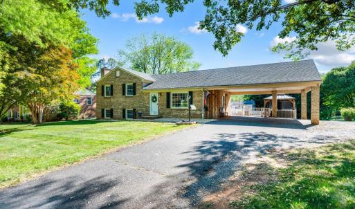 Photo #2 of 220 Maple Hills Drive, Lynchburg, VA 0.4 acres