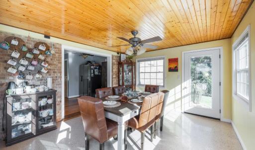Photo #18 of 220 Maple Hills Drive, Lynchburg, VA 0.4 acres